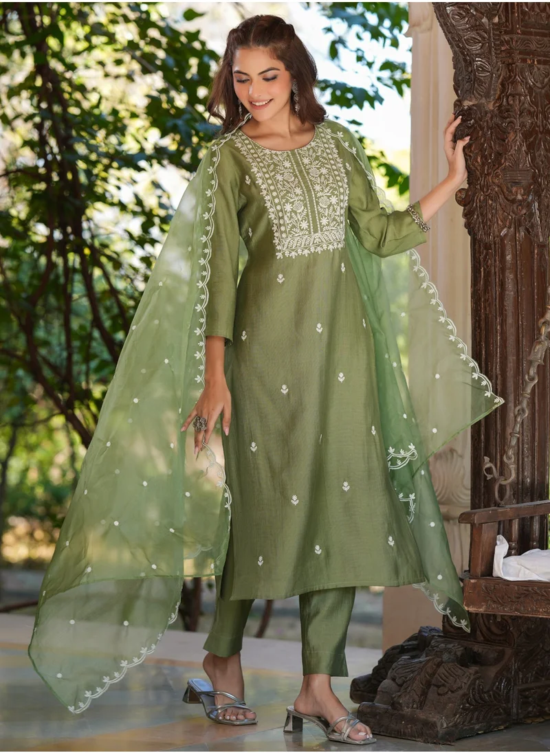 كولابا Sage Green Chinnon Embroidred Kurta 3Pc Set