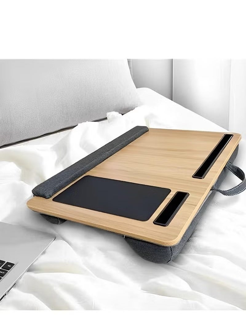 ELTRAZONE طاولة lap مريحة متميزة بتصميم مريح مع وسادة ماوس مدمجة، دعم للمعصم وفتحة للهاتف - محطة عمل محمولة بتصميم خشب البلوط لأجهزة اللابتوب حتى 15.6 بوصة - صينية lap مبطنة للسرير، الأريكة، الكنب، المكتب والسفر - طاولة لابتوب مريحة وأنيقة - Image 4