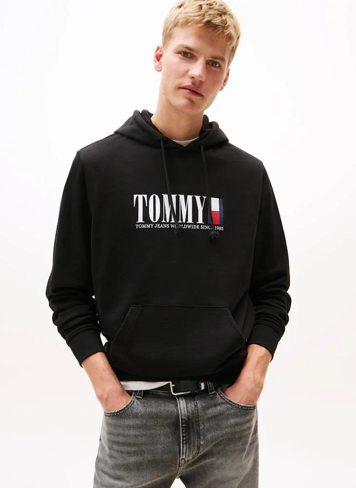 TOMMY JEANS Graphic Hoodie