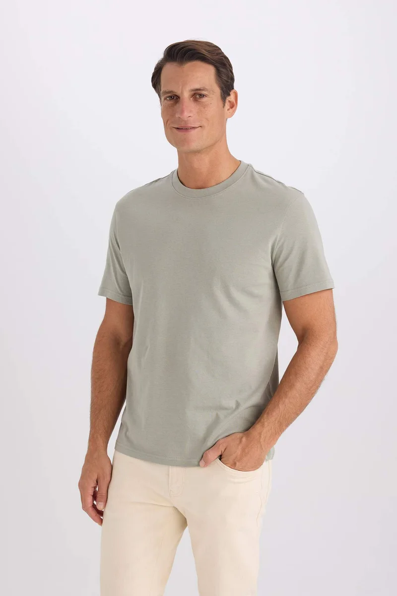 DeFacto New Regular Fit Crew Neck Basic T-Shirt