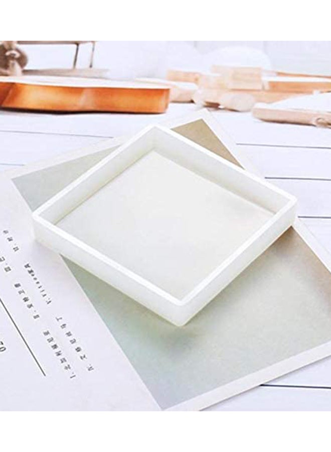 Loquat 3-Piece Silicone Coaster Mould Set Light White 11.5x10x1.3cm - Image 3