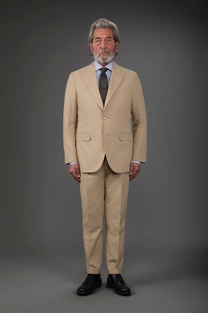 Single-breasted men's suit with single-pleat trousers - Beige