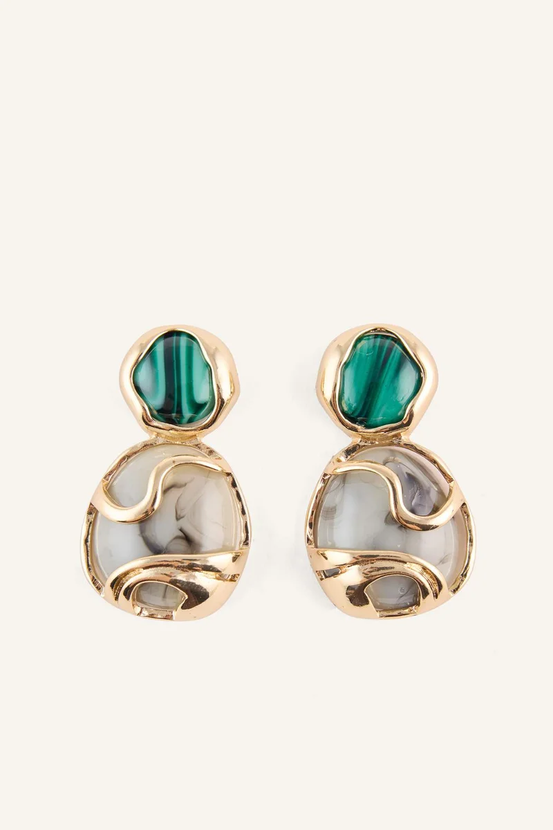 Woman Dangle Stone Earrings