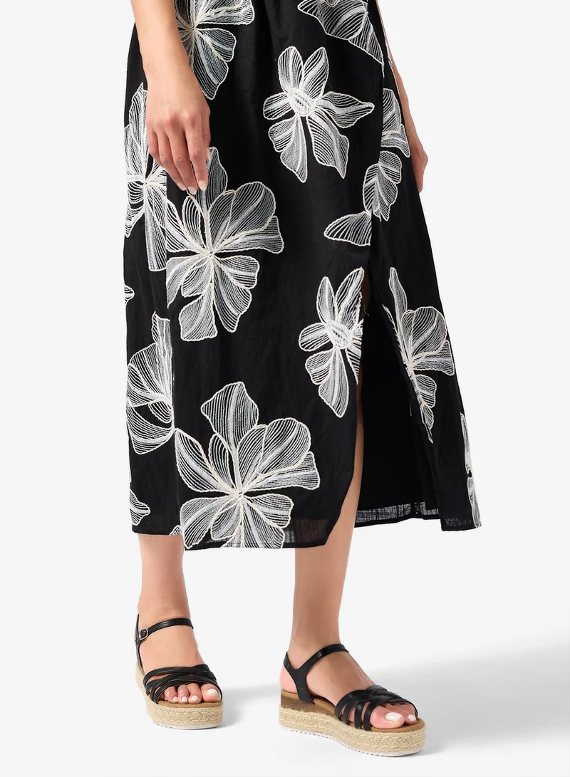 Savannah Collection Black Wedge Platform Sandal for Women | Best Price UAE