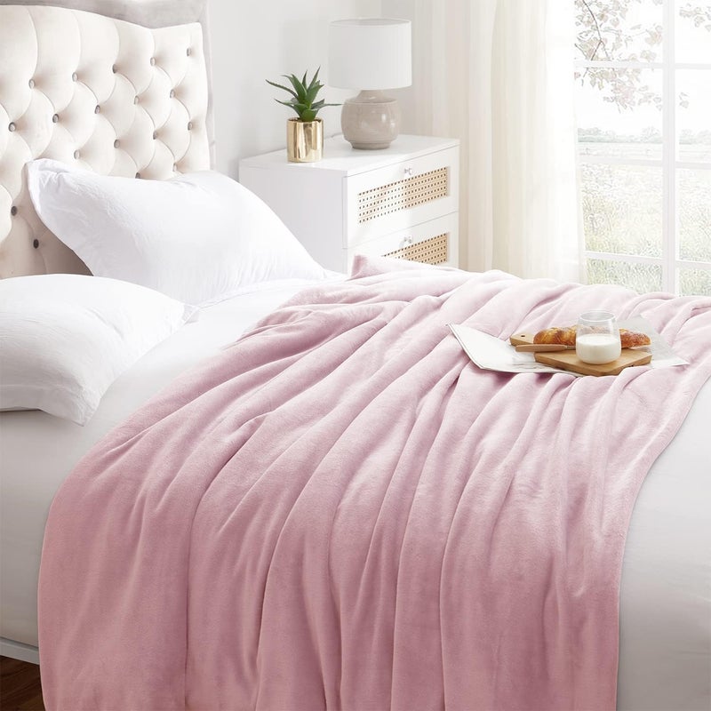 KMUSET Fleece Blanket Twin Size Pink Lightweight Super Soft Cozy Luxury Bed Blanket Microfiber - Image 3