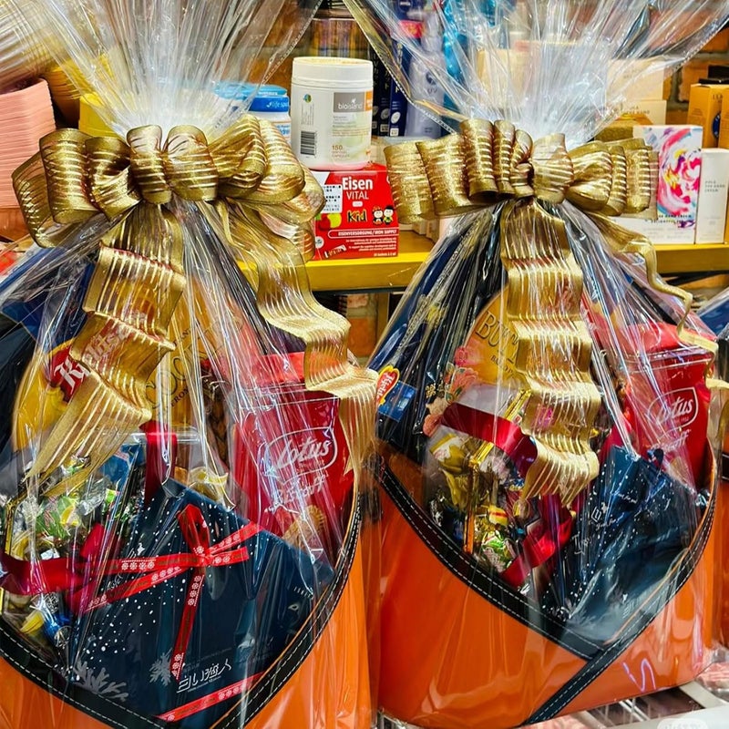 WIKDAY Clear Gift Bags - 10 PCS 16x24 Inches Cellophane Wrap for Gift Baskets - Image 4
