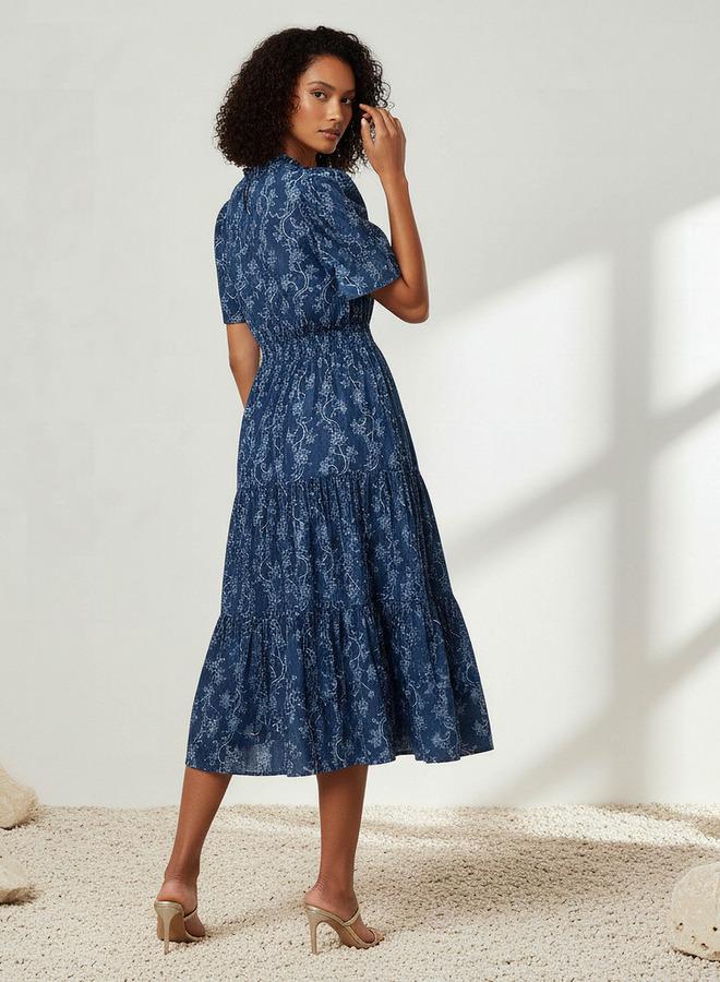 سبلاش فيڤ فستان ميدي فيسكوز بطبقات وأكمام مكشكشة - Image 3