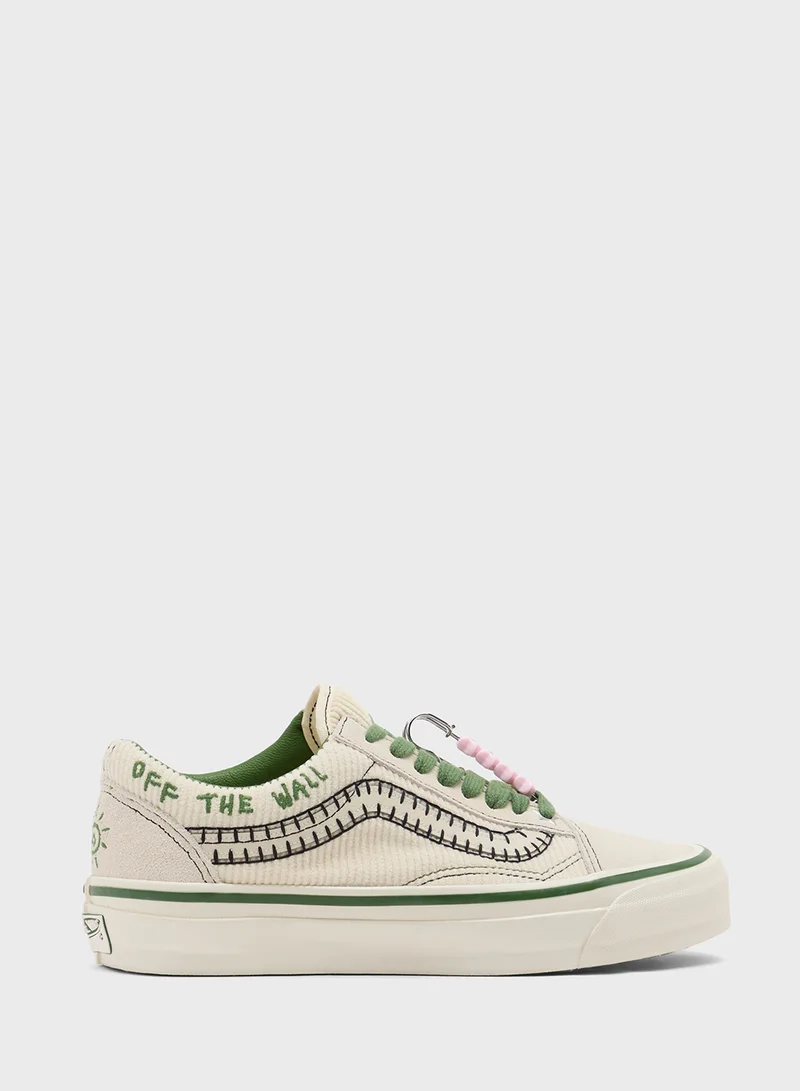 VANS Lx Old Skool Charms