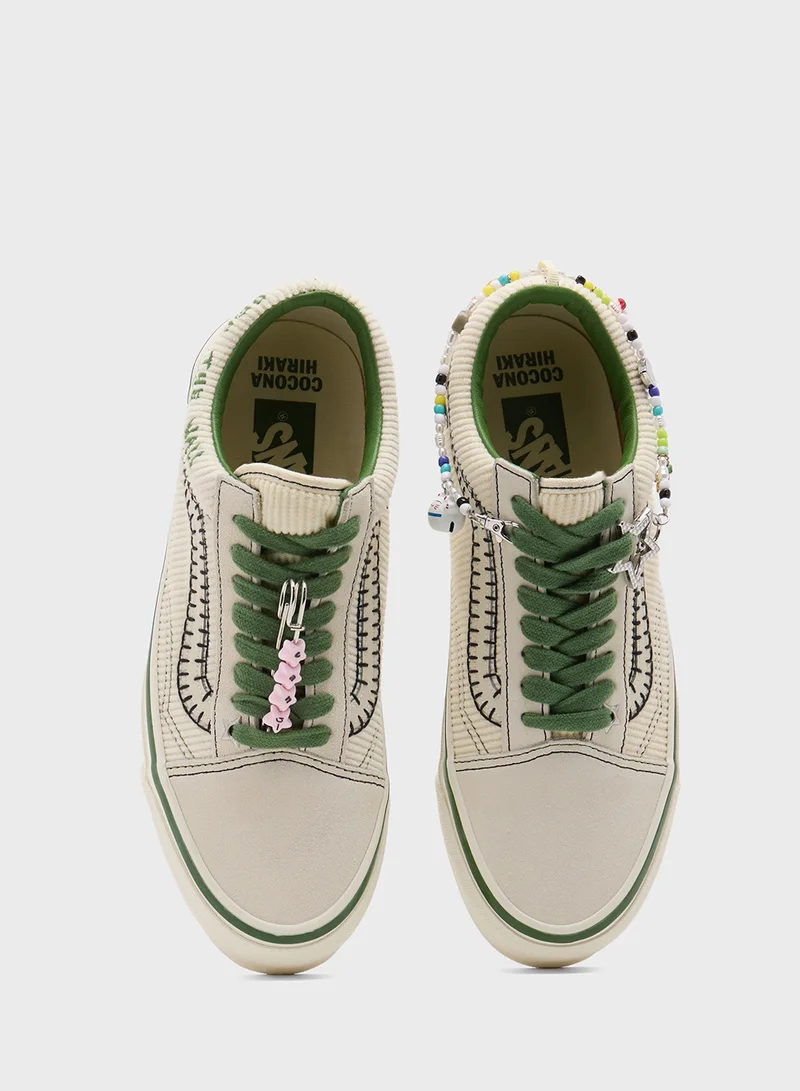 VANS Lx Old Skool Charms