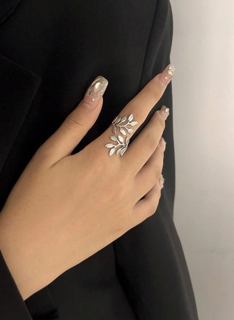 Equal Amazing Silver Stainless Steel Ring For Women One Size - Image 2