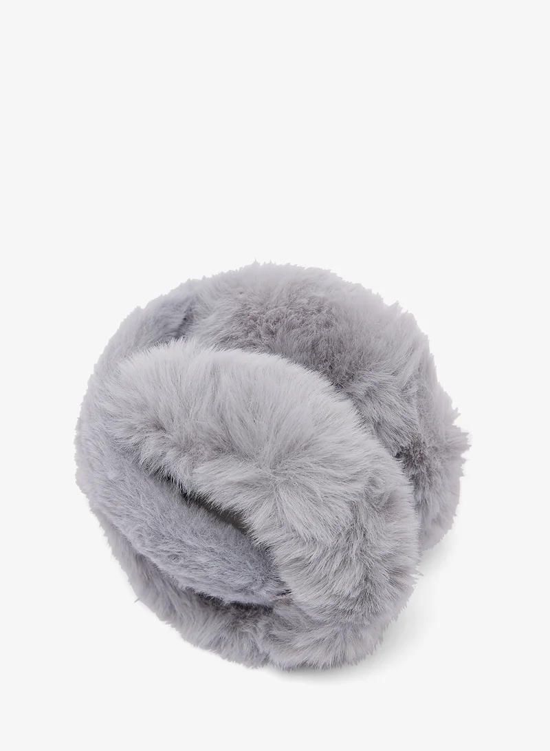 جينجر Faux Fur Ear Muffs