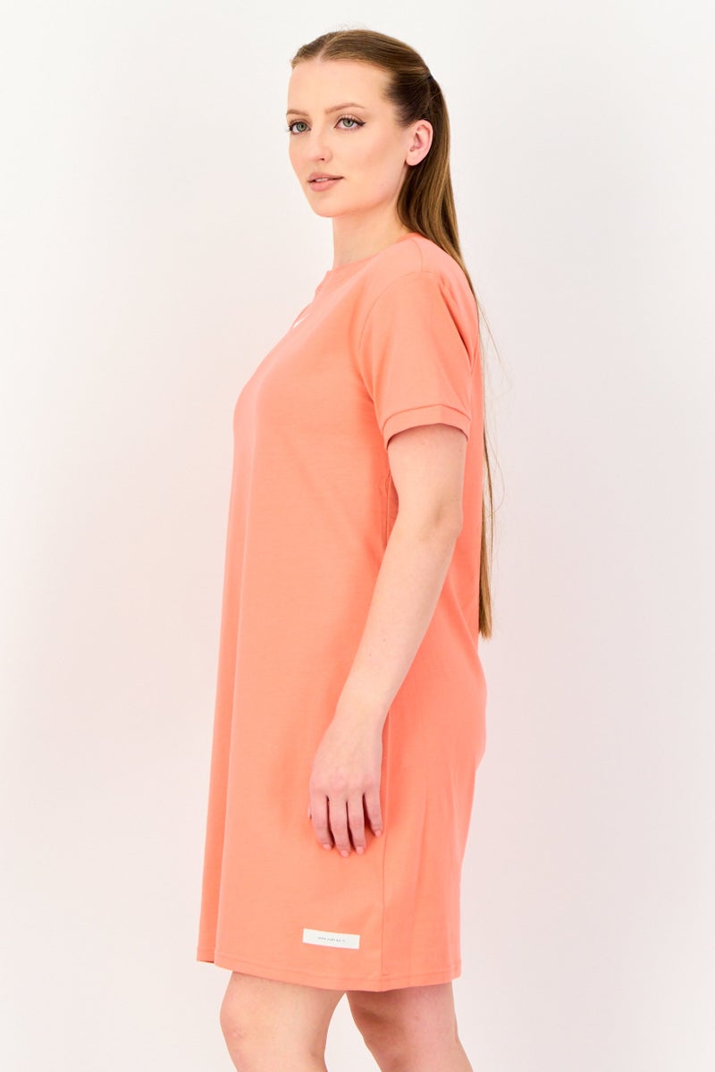 Nike فستان خارجي ضيق للنساء، باهت داكن - Image 3