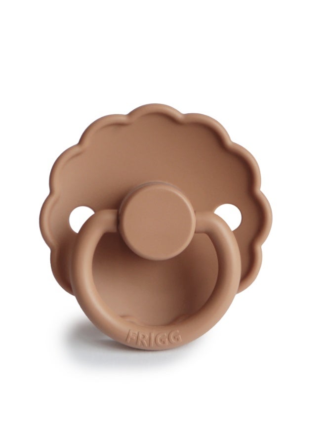 FRIGG Daisy Baby Pacifier | Natural Latex Baby Soother | 1 Pack | Peach Bronze | 0-6 Months | Size 1 | BPA-Free | Made in Denmark | Airflow Shield
