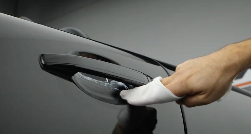 QUIXX 00070-US Paint Scratch Remover Kit, Removes Scratches, Minor Scrapes, and Traces of Unwanted Paint Transfer, Quickly, and Effectively , white (8-Count) - Image 5