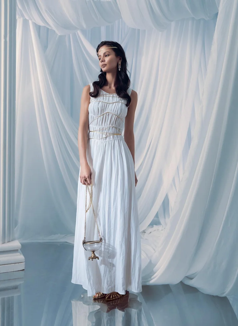Lichi Maxi dress with small gathers on the bodice