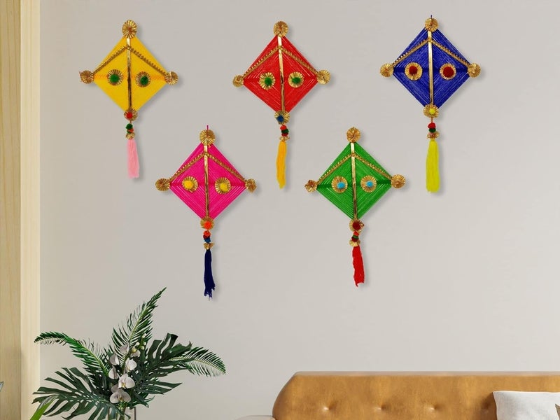 CRAFTOMANIC زينة طائرات ملونة مصنوعة يدويًا من الصوف لتزيين حفلات الزفاف والفعاليات مثالية لعيد ديwali واحتفالات غانباتي وزينة المعابد عبوة من 5 ألوان متعددة - Image 2