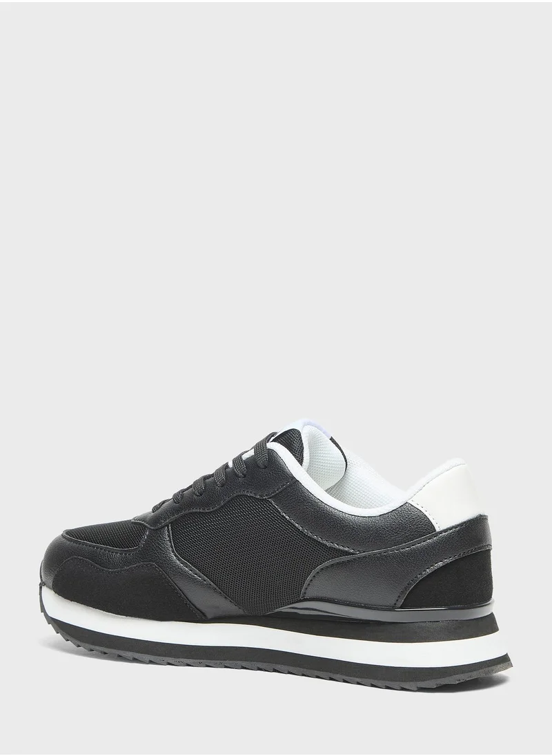 لي كوبر Lace Up Low Top Sneakers