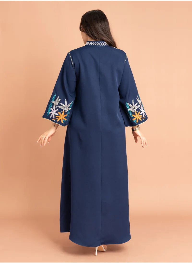 اكسا جلابية سادة  تطريز انيق IK3010 ازرق