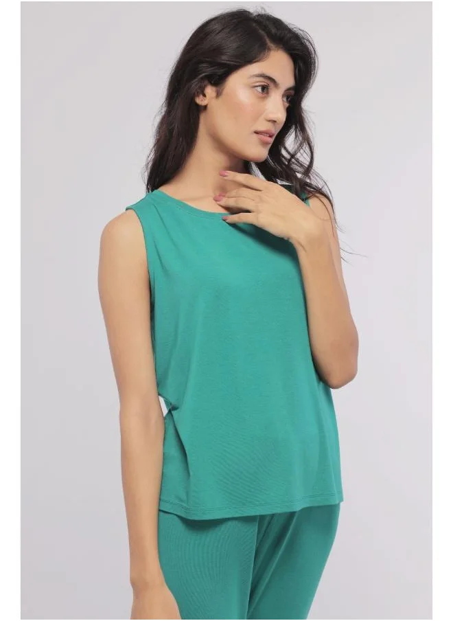 نسيسيرا Green Sleeveless Cropped Top