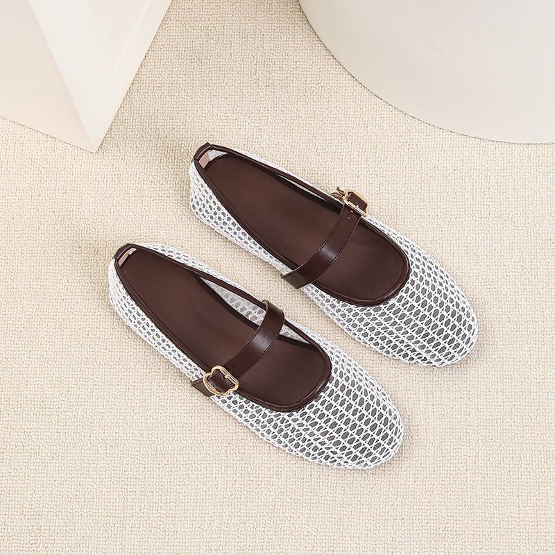 Women's Hollow-out Mary Jane Flat Shoes - Image 3