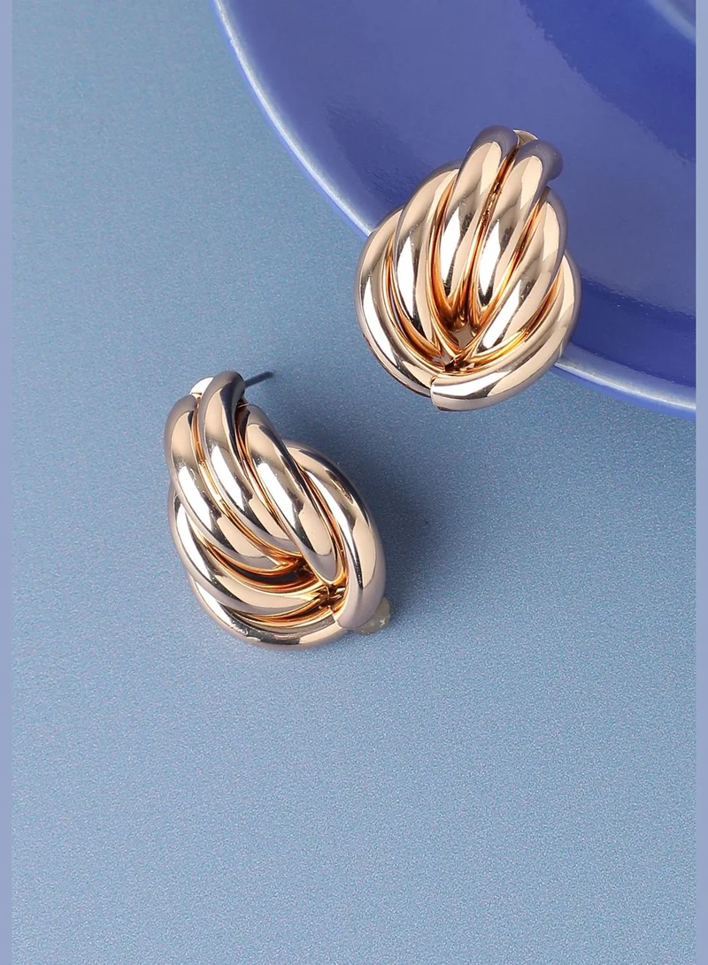 SOHI Gold Plated Designer Casual Stud For Women