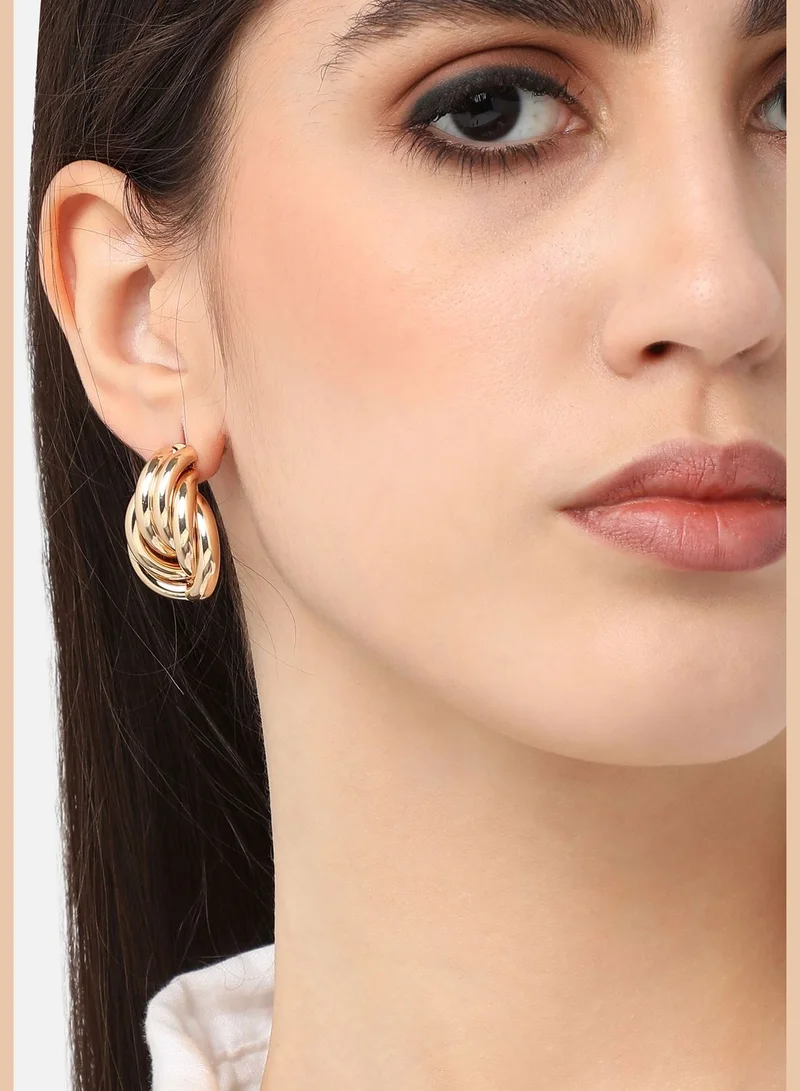 SOHI Gold Plated Designer Casual Stud For Women