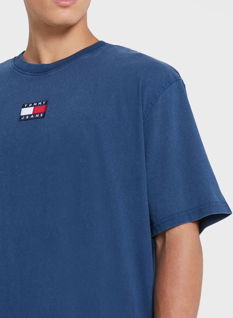 TOMMY JEANS Logo Crew Neck T-Shirt