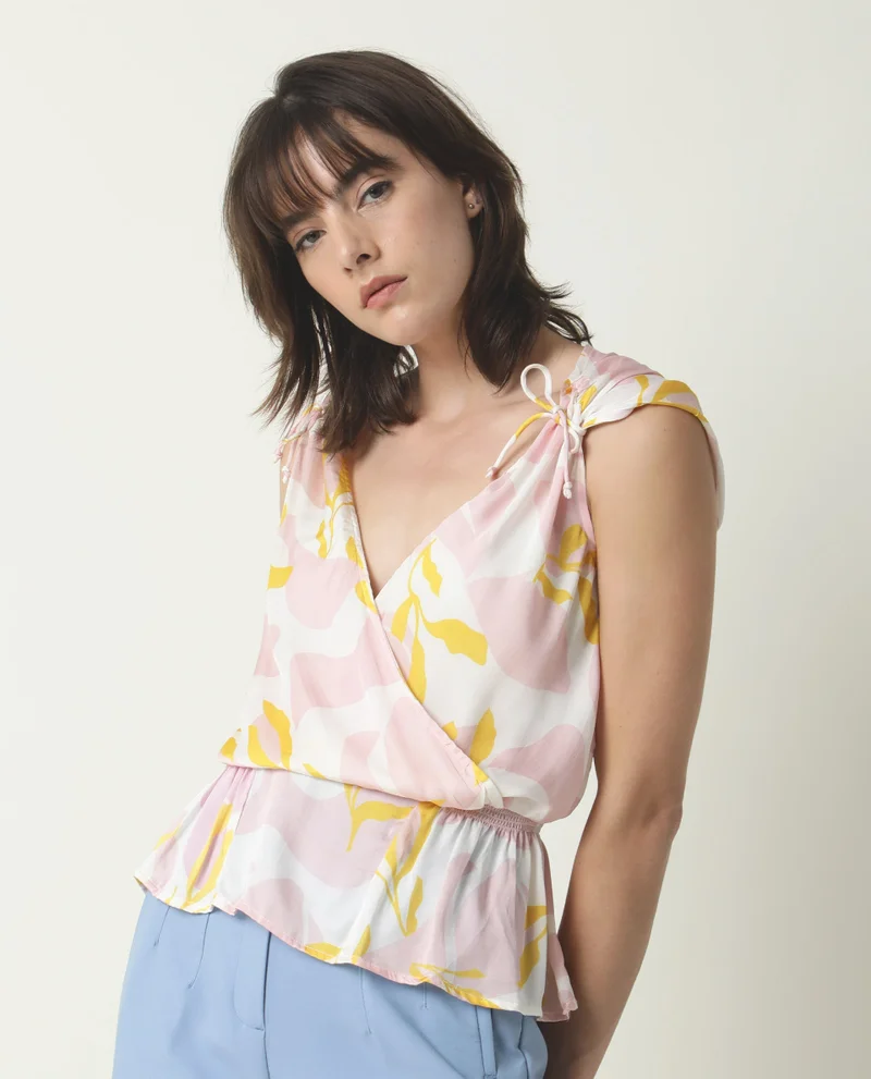 Rareism Women's Overlap Peplum Top