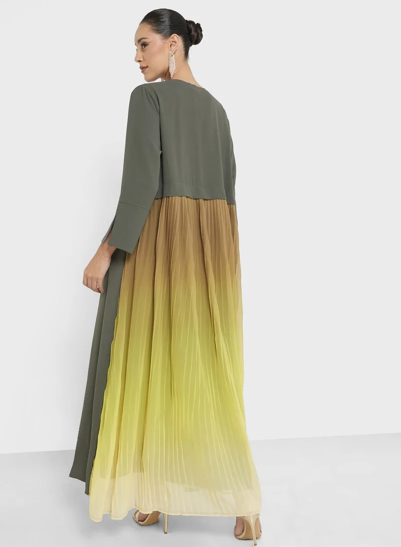 خزانة Abaya With Back Pleats