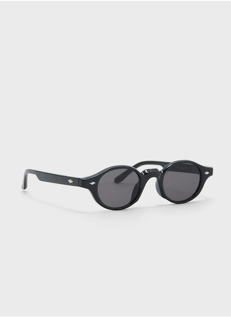 Seventy Five Retro Round Sunglasses