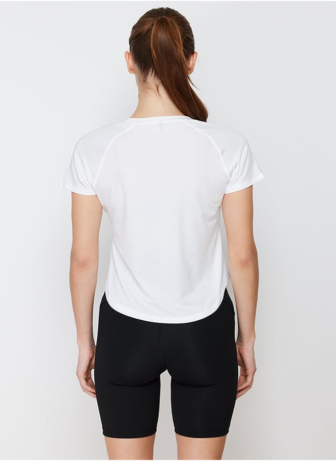trendyol - White Reflector Print Detailed Knitted Sports T-Shirt THMSS24TS00002 - Image 1