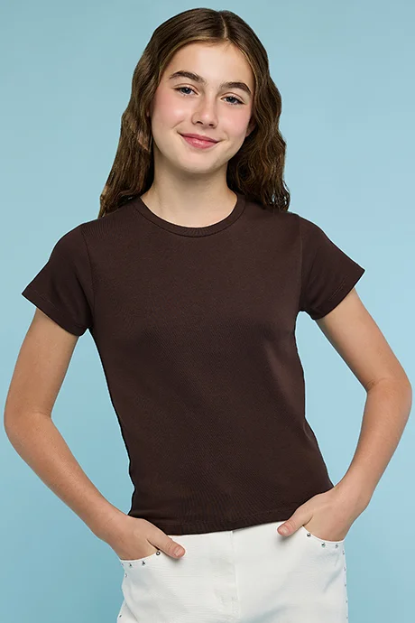أر أند بي Solid T-Shirt with Crew Neck and Short Sleeves