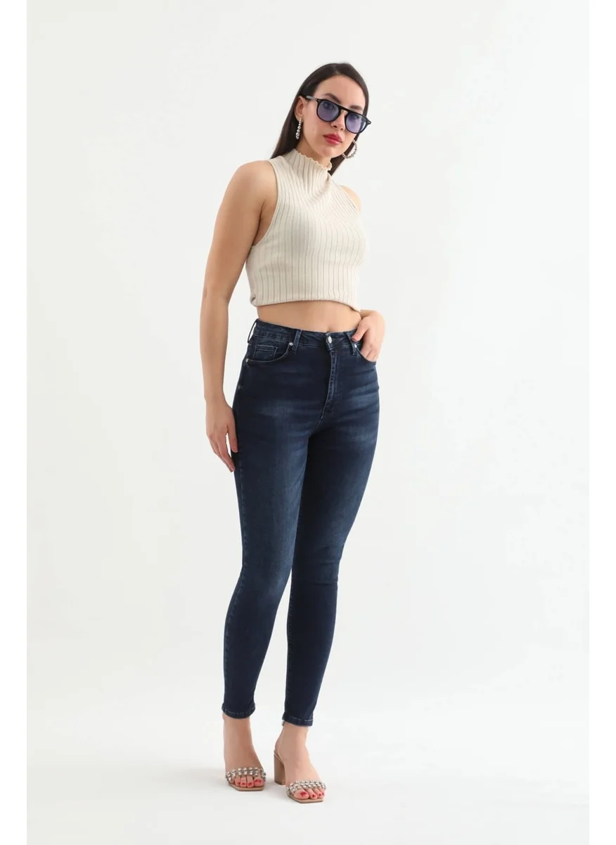 Banny Jeans Women's Dark Blue Slim Fit Jeans