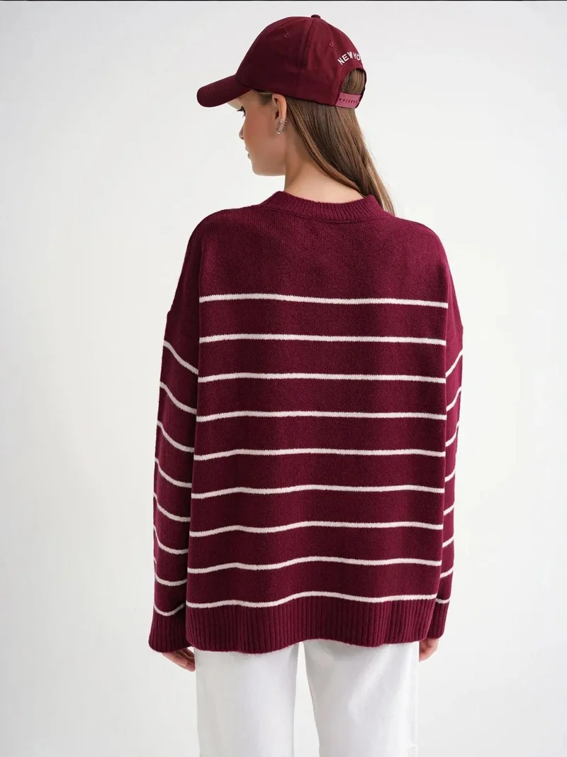 Mixray Burgundy Red Striped Crew Neck Relaxed Knit Pullover Sweater for Women | Best Price UAE