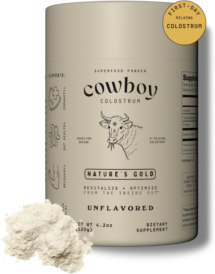 COWBOY COLOSTRUM مسحوق كولستروم البقر للنساء والرجال - أول حلب كامل الكولستروم - مكمل كولستروم من الأبقار التي تتغذى على العشب لصحة الأمعاء والمناعة والبشرة والشعر - بدون نكهة - 40 حصة - Image 1