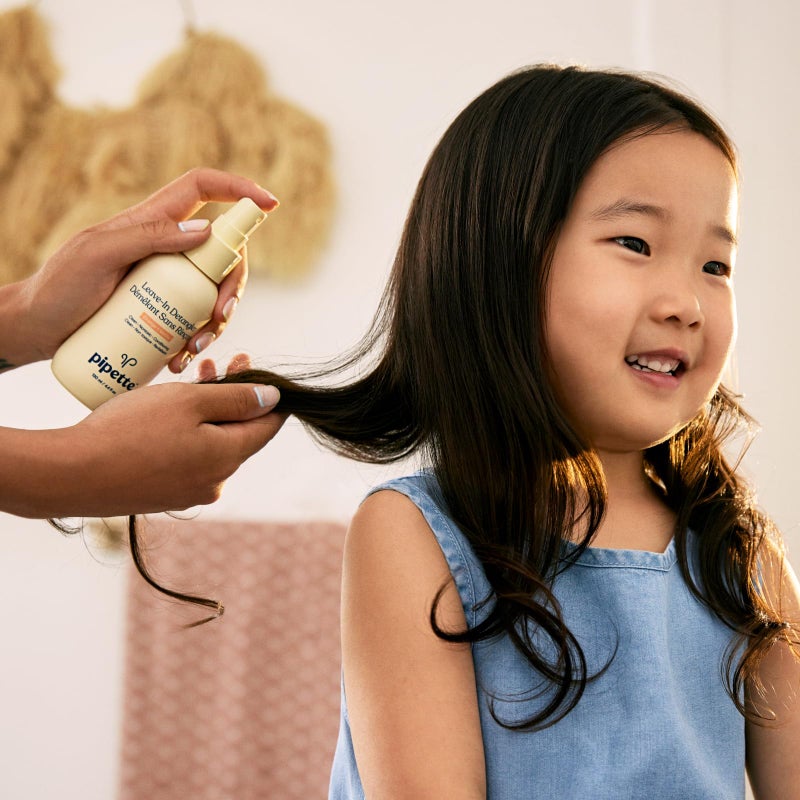 Pipette Leave-In Hair Detangler Spray for Kids, 4.4 Fl Oz, Silicone-free Detangling Spray with Squalane to Moisturize All Hair Types, Toddler and Kids Hair Products, Orange and Vanilla Scent - Image 4