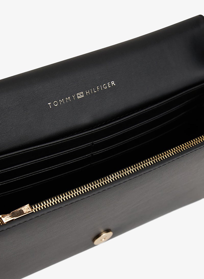 TOMMY HILFIGER Icon Flap With Chain - Image 4