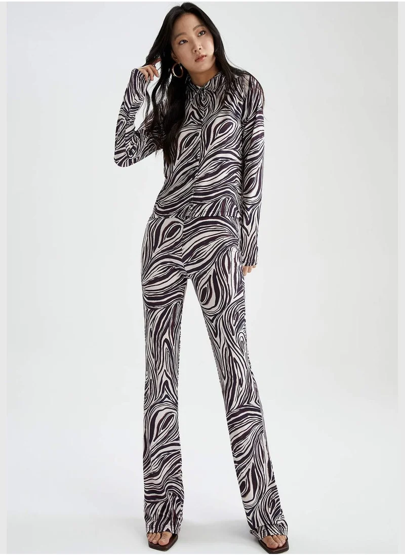 ديفاكتو Slim Long Fit Zebra Print Joggers