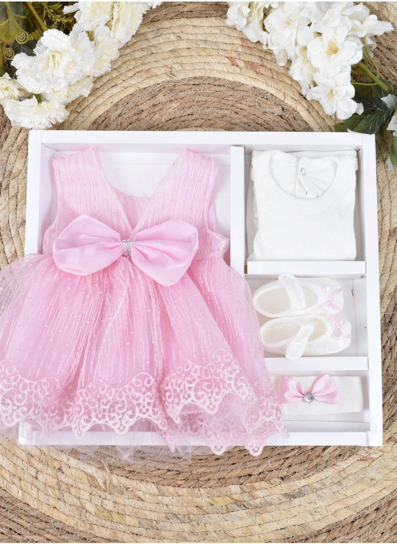 FUN MOMENT - Newborn Dress with Gift Box 4 Pieces - Image 1
