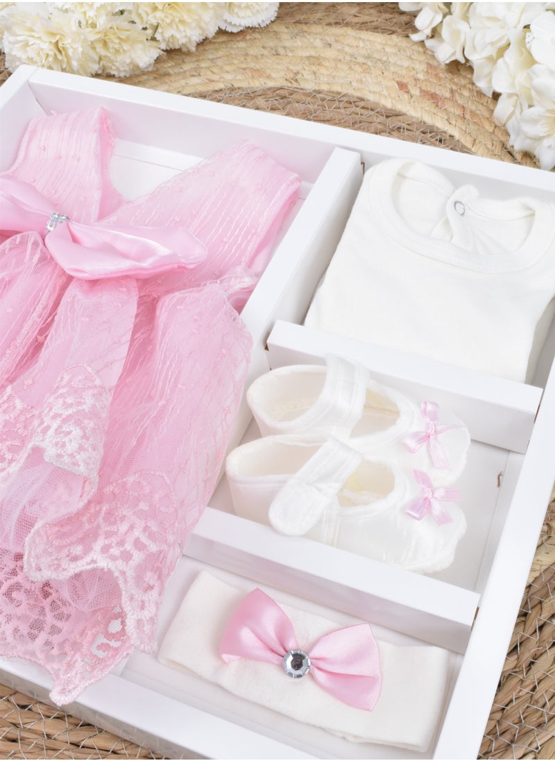 FUN MOMENT - Newborn Dress with Gift Box 4 Pieces - Image 1