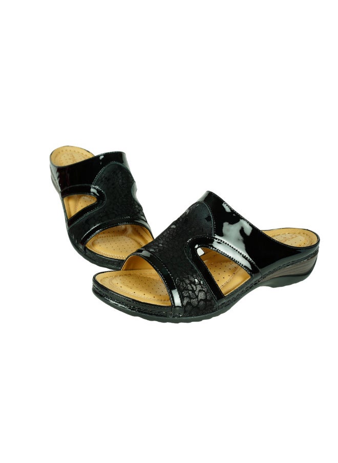 Michelle Morgan 092-2707 Michelle Morgan Ladies Wedge Heel Sandals 88909-26 Black  - Image 1