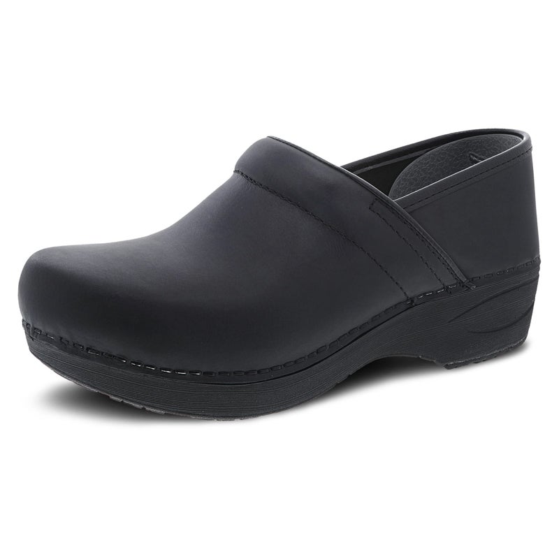 Dansko XP 20 Clogs Lightweight SlipResistant Footwear for Comfort and Support Ideal for Long Standing Professionals Nursing Veterinarians Black Waterproof Pull Up 657 Wide US