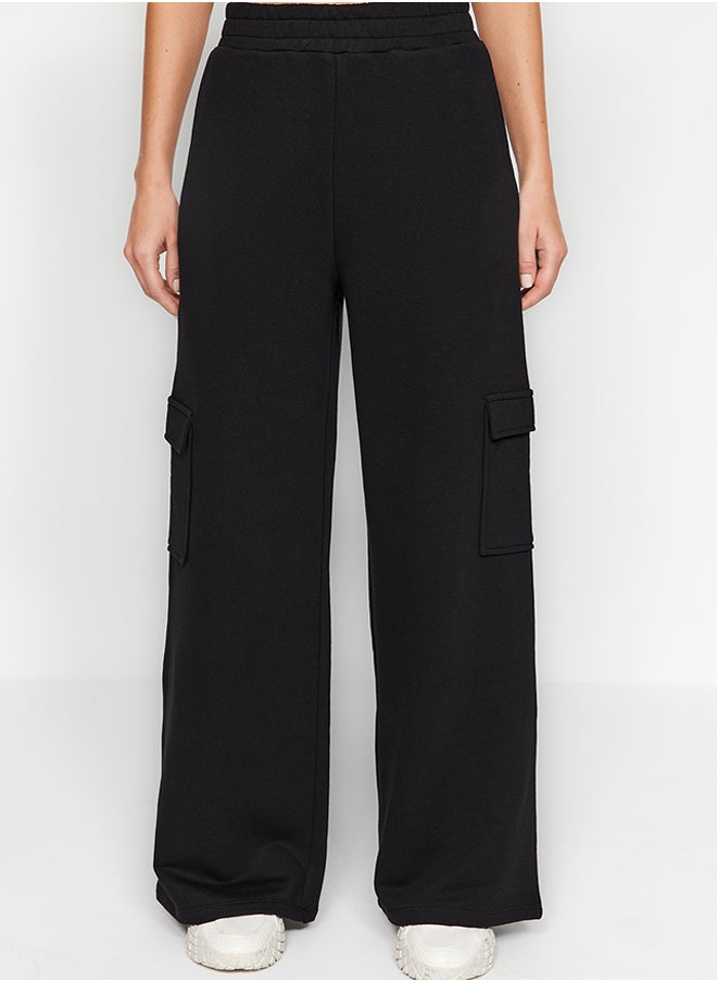 trendyol Black Thick Wide Leg Cargo Pocket Knitted Sweatpants  - Image 3