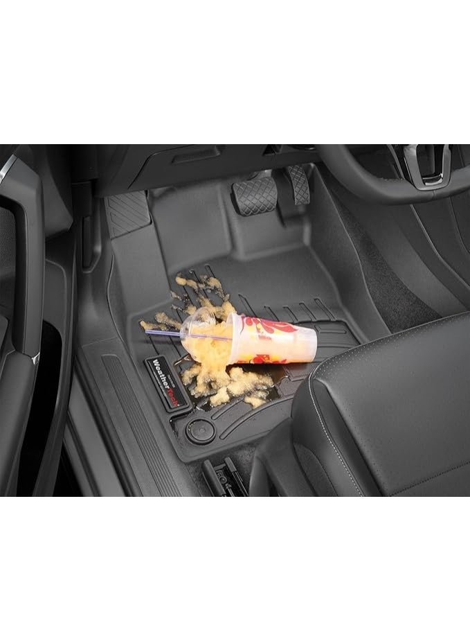ويذر تك دواسات أرضية بمقاس مخصص للسيارة – الصف الأول والثاني – أسود من WeatherTech لسيارة BMW X6 G06 (4415071 - 4416002) - Image 4