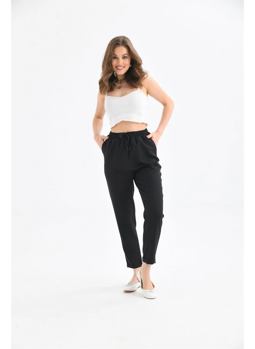 Garmi Women's Trousers Black