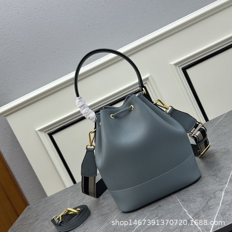 Genuine Leather Women'S Bag Old Flower Cattle Bag Bucket Bag French Stick Bag Hand Shoulder Bag Messenger Bag Waist Bag Pillow Bag - Image 5