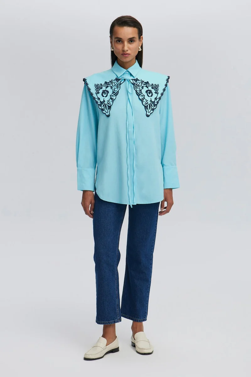 Touche Embroidered Detailed Wide Collar Shirt