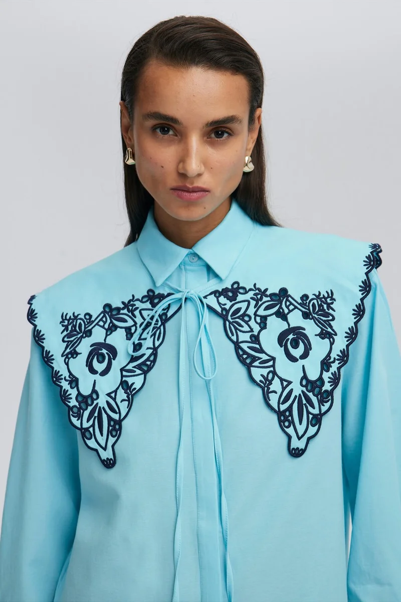 Touche Embroidered Detailed Wide Collar Shirt