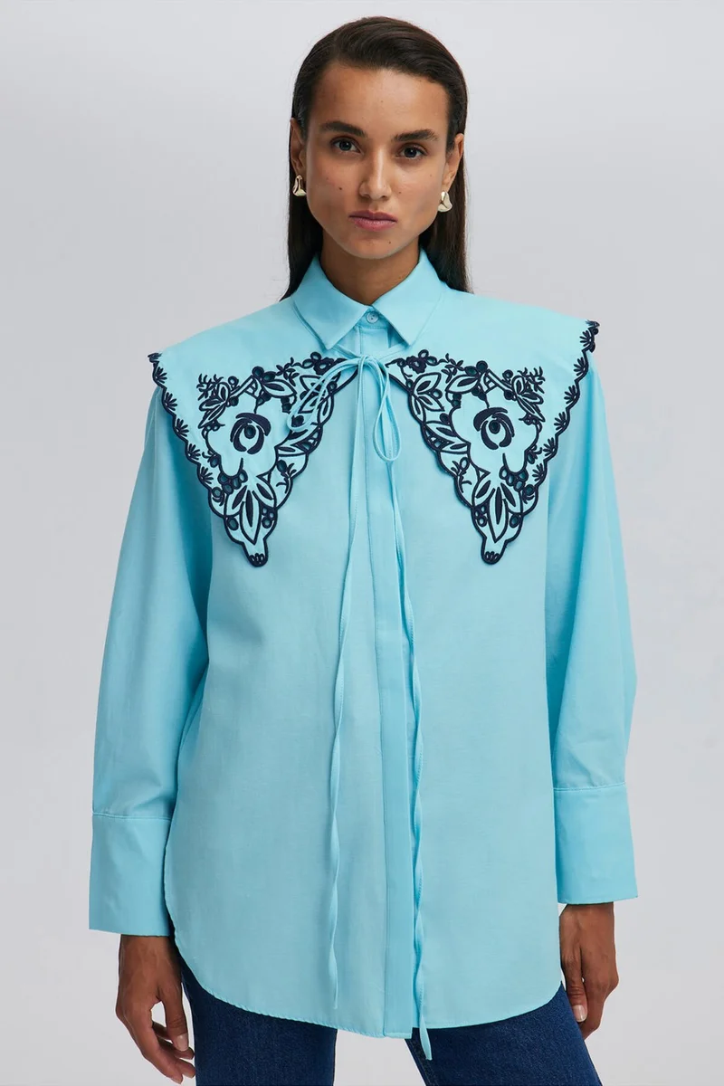 Touche Embroidered Detailed Wide Collar Shirt