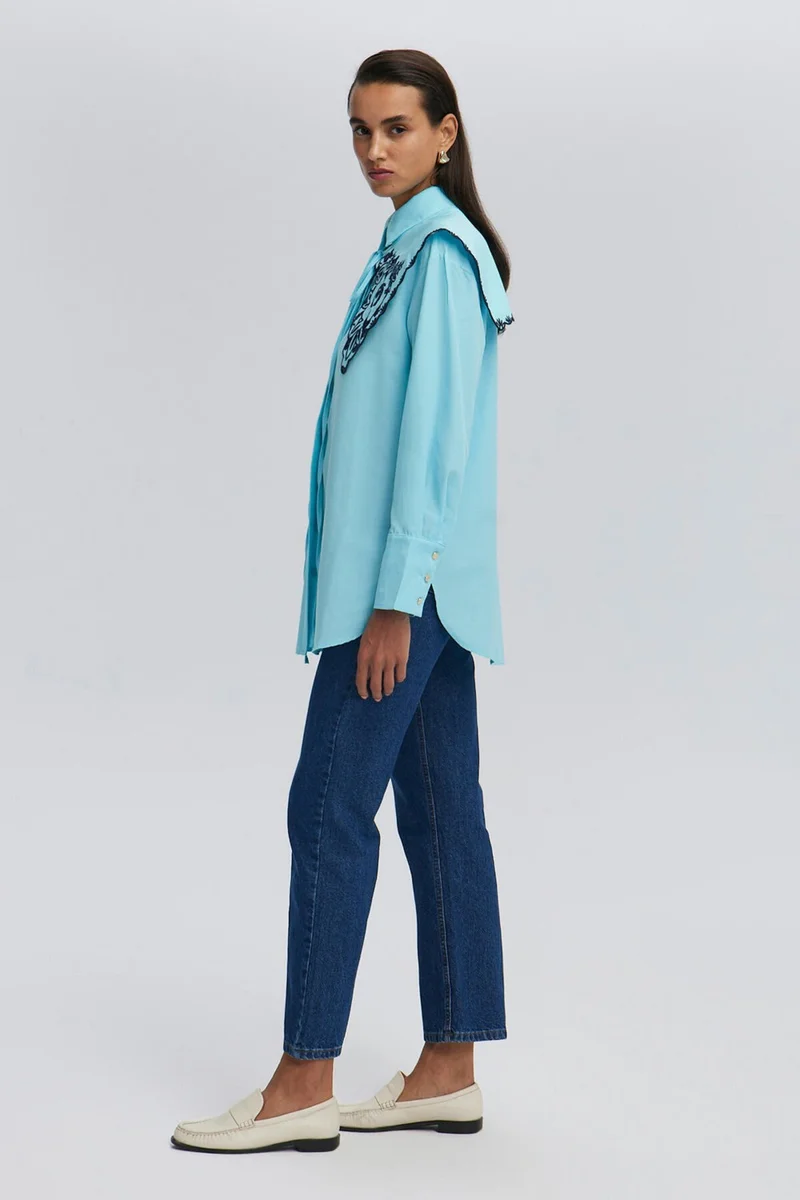 Touche Embroidered Detailed Wide Collar Shirt